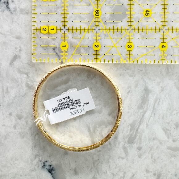 J Crew Etched Goldtone Bangle Bracelet Textured Classic - Picture 4 of 5